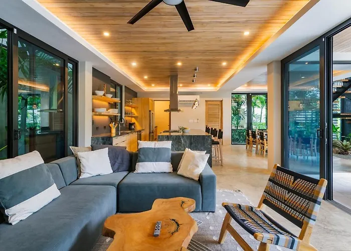 Villa Modern 4br With Pool, Walk2beach, Yoga Deck, Sleeps 14 *