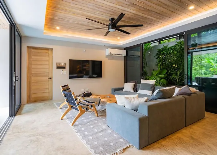 Villa Modern 4br With Pool, Walk2beach, Yoga Deck, Sleeps 14 Nosara