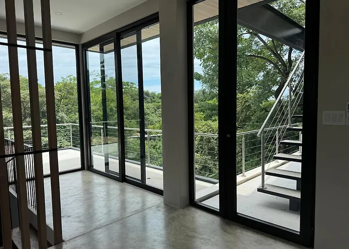 Modern 4br With Pool, Walk2beach, Yoga Deck, Sleeps 14 *