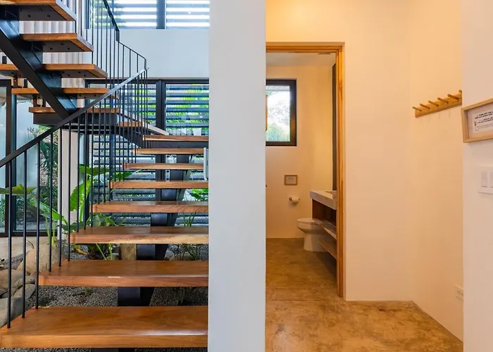 Villa Modern 4br With Pool, Walk2beach, Yoga Deck, Sleeps 14 *