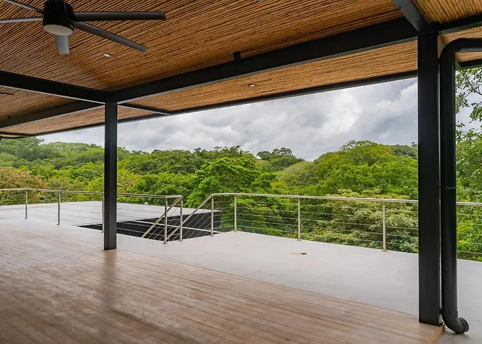 Modern 4br With Pool, Walk2beach, Yoga Deck, Sleeps 14 Villa *